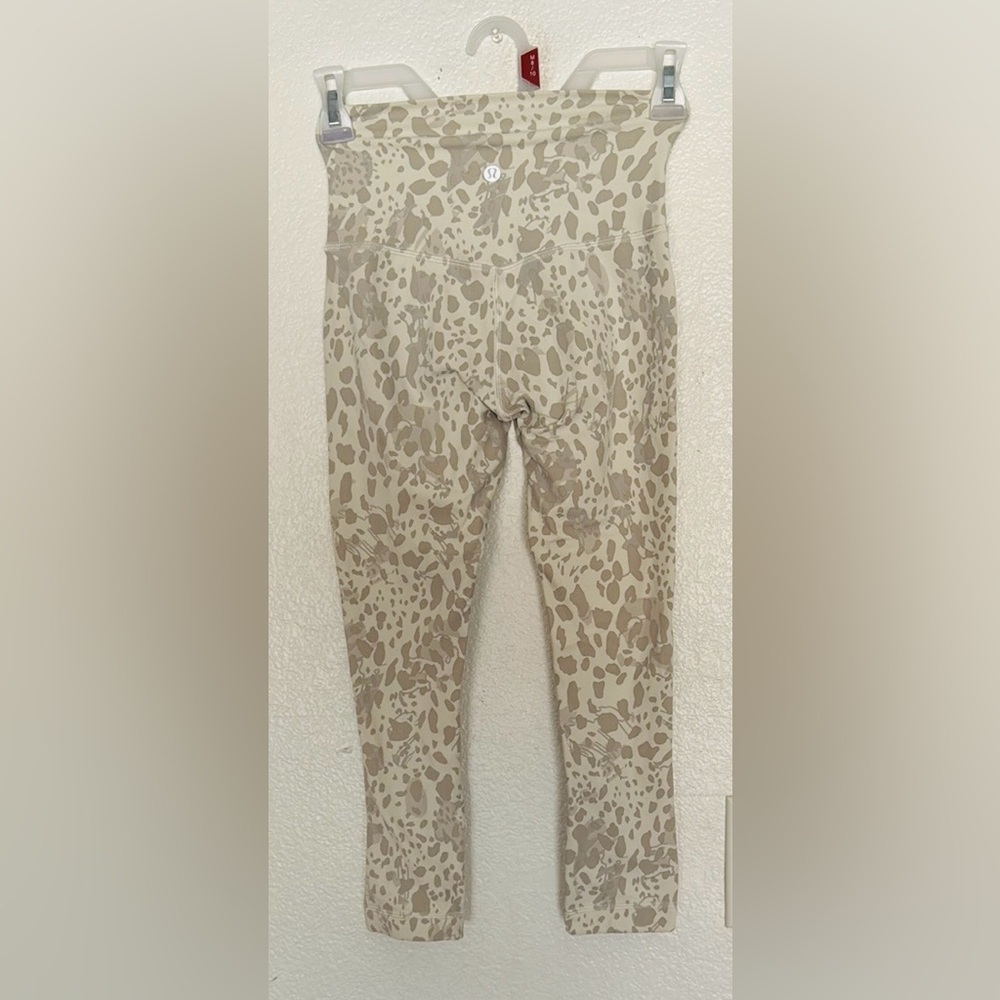Lululemon Athletica Tan and Brown Leopard Print Leggings